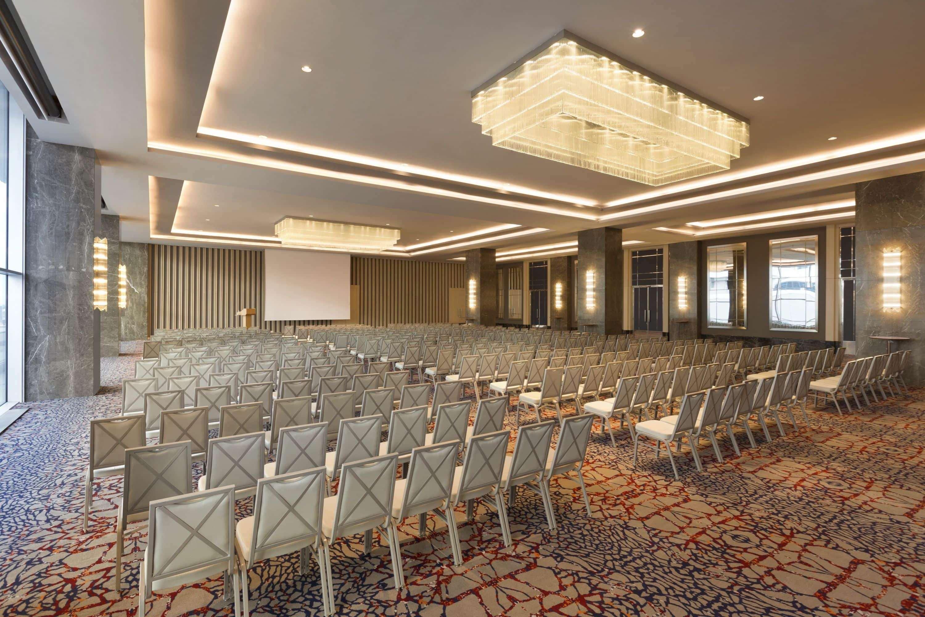 Wyndham Grand Istanbul Levent Hotel & Conference Center Zewnętrze zdjęcie